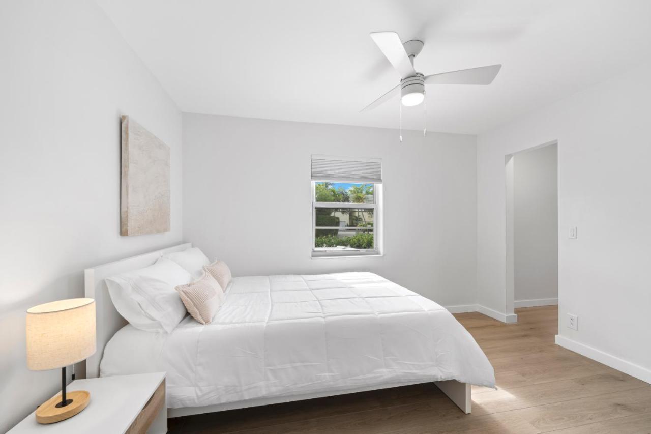M Lake Worth Beach - Modern Villas Near West Palm Beach, Chic Retro Vibes, King Bed, Cozy Backyard, Bbq, Workspace, High-Speed Internet, Free Parking, 5 Minutes To Downtown & Beach Exteriör bild