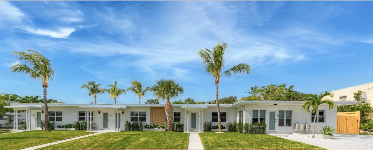 M Lake Worth Beach - Modern Villas Near West Palm Beach, Chic Retro Vibes, King Bed, Cozy Backyard, Bbq, Workspace, High-Speed Internet, Free Parking, 5 Minutes To Downtown & Beach Exteriör bild