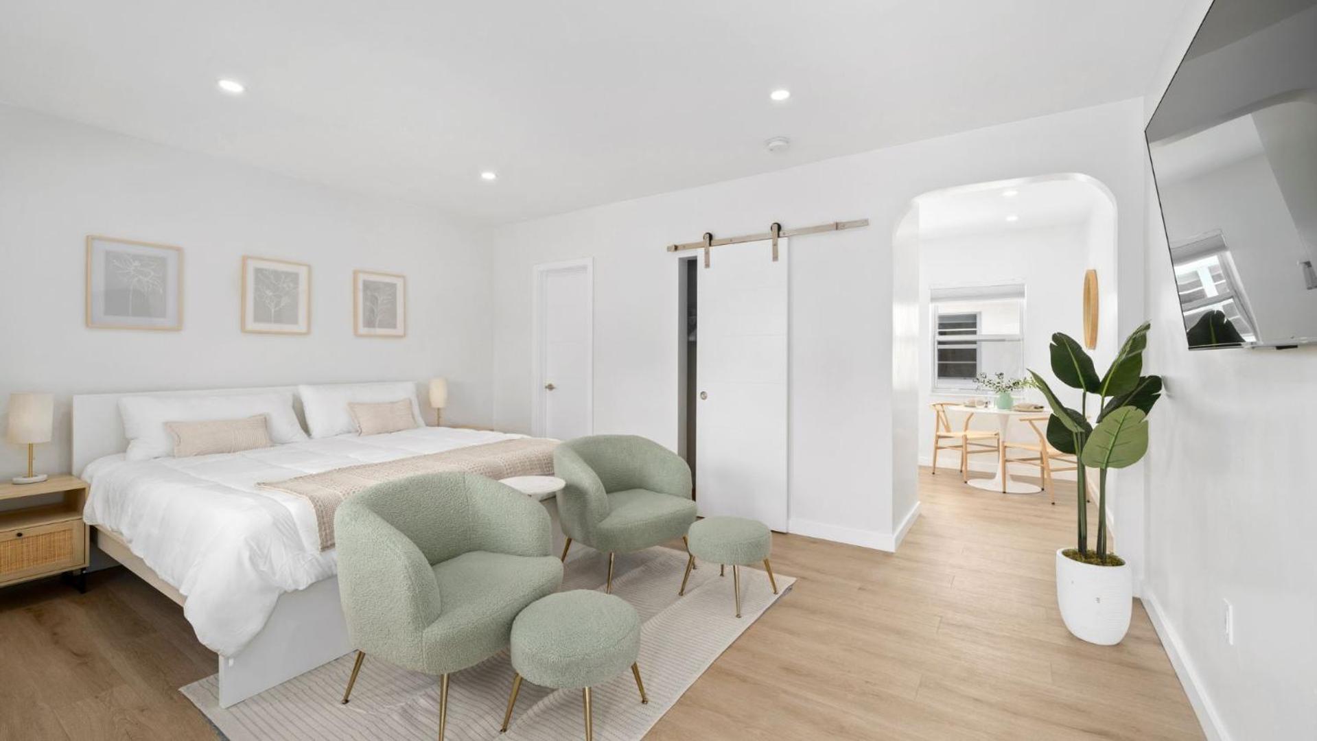M Lake Worth Beach - Modern Villas Near West Palm Beach, Chic Retro Vibes, King Bed, Cozy Backyard, Bbq, Workspace, High-Speed Internet, Free Parking, 5 Minutes To Downtown & Beach Exteriör bild
