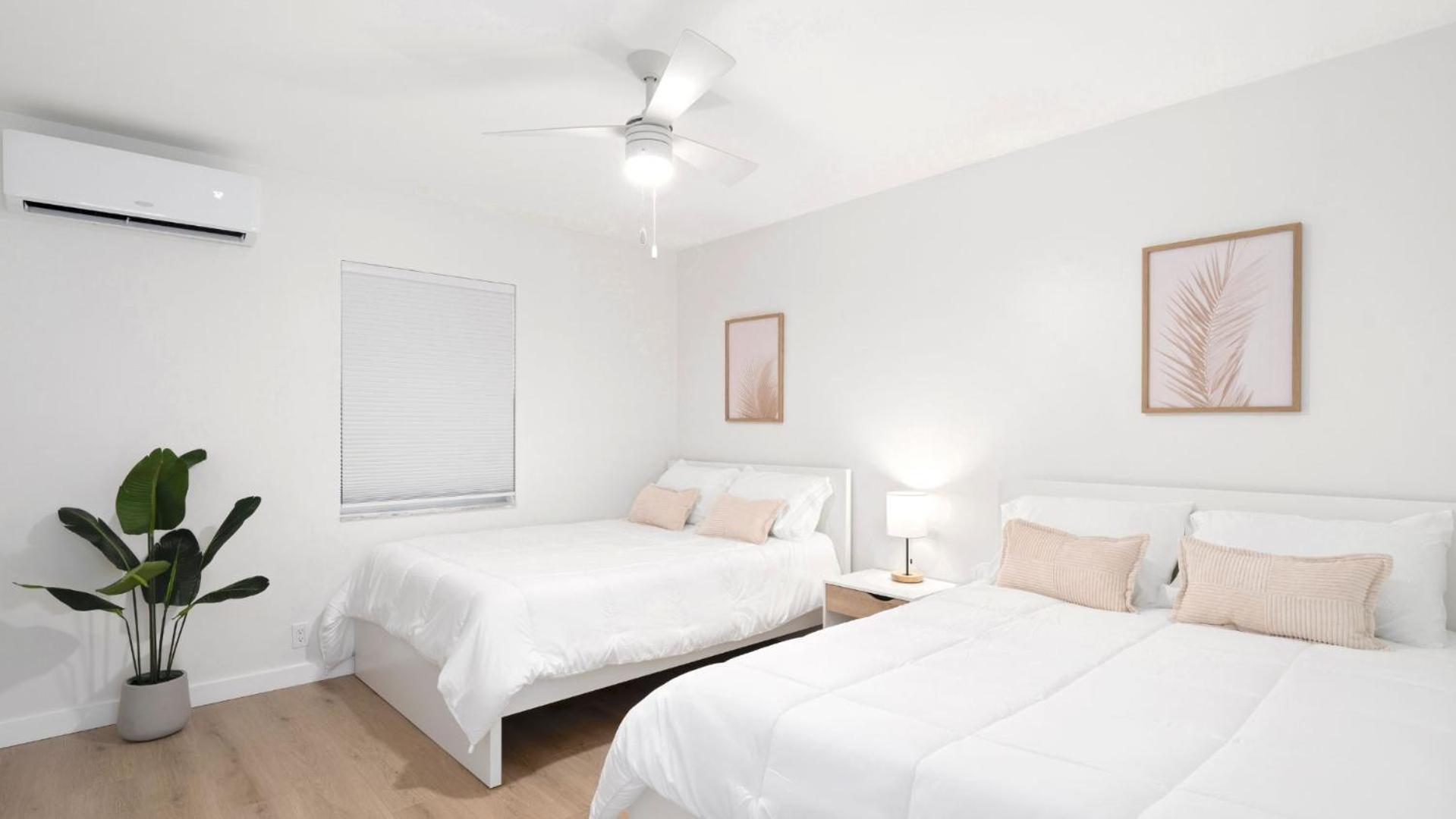 M Lake Worth Beach - Modern Villas Near West Palm Beach, Chic Retro Vibes, King Bed, Cozy Backyard, Bbq, Workspace, High-Speed Internet, Free Parking, 5 Minutes To Downtown & Beach Exteriör bild